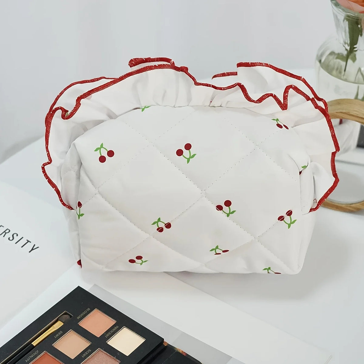 Quilted Makeup Bag Floral Large Cute Cosmetic Bag Coquette Travel Makeup Pouch Aesthetic Portable Zipper Toiletry Storage Bag